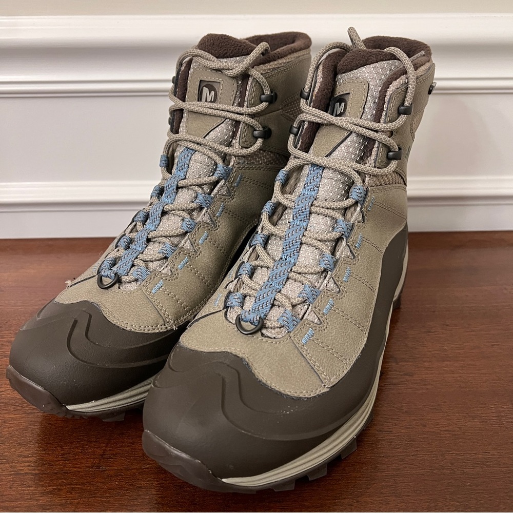 Merrell Women’s Thermo Chill Mid Shell Boot Waterproof SIZE 10 Hiking Boots NWOT